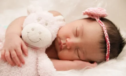 How to Make Babies Go to Sleep: 8 Easier Tips