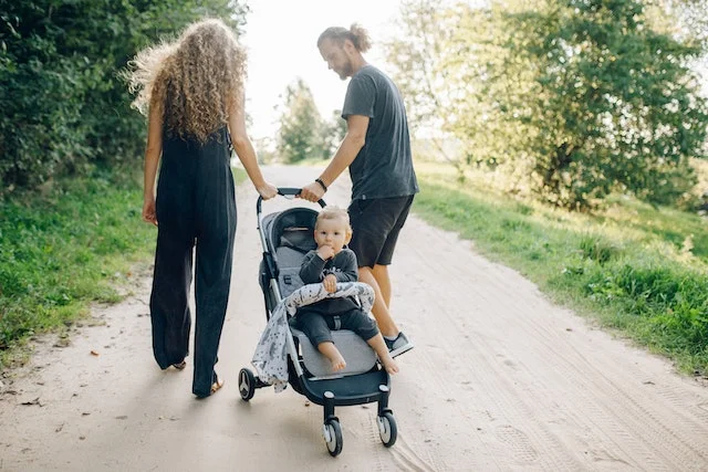 The Best Hiking Strollers: Hit the Trails with Ease!